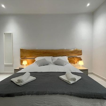 Apartament Near Metro Piazza Bengasi Turyn Zewnętrze zdjęcie